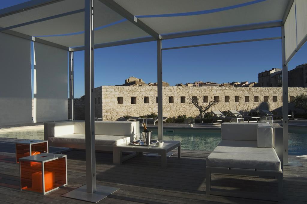 Hotel Spa Genovese Бонифачо Экстерьер фото