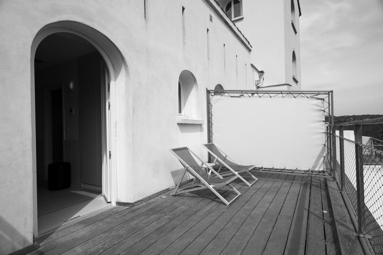 Hotel Spa Genovese Бонифачо Экстерьер фото